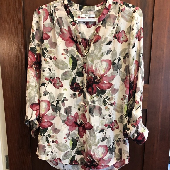 Blouse - Picture 1 of 2